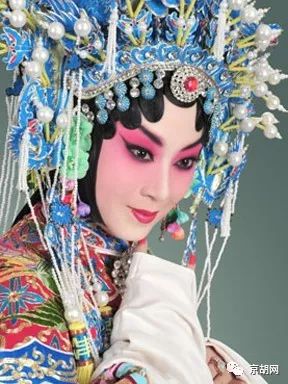 著名京剧演员姜亦珊意外离世 年仅41岁 