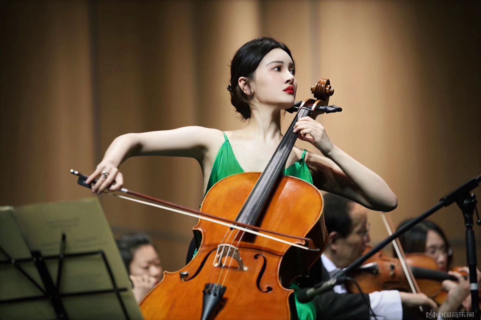 王美婷(青年大提琴演奏家)中国音乐网百科